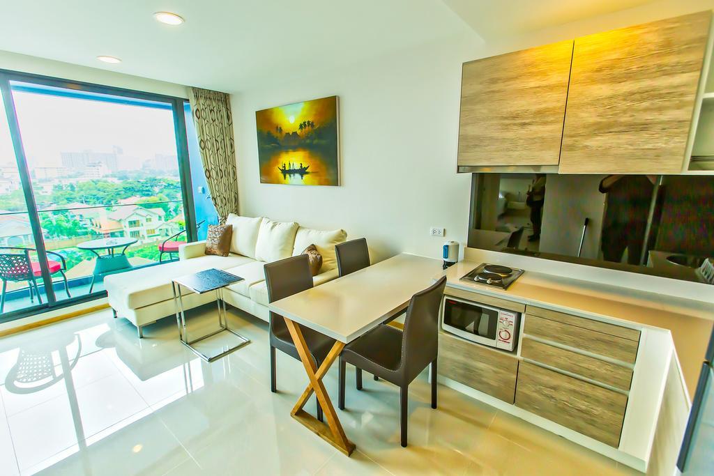 Acqua - 100 Meters From Jomtien Beach Pattaya Luaran gambar