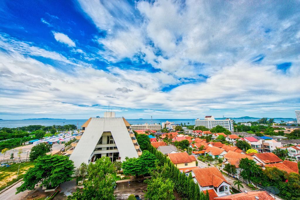 Acqua - 100 Meters From Jomtien Beach Pattaya Luaran gambar