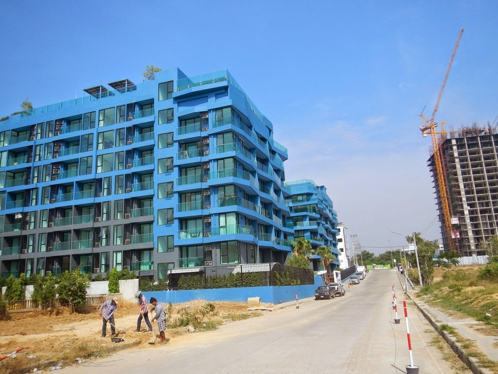 Acqua - 100 Meters From Jomtien Beach Pattaya Luaran gambar